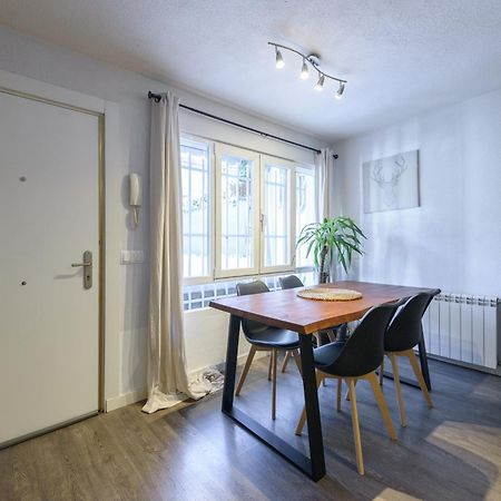 Sabadell Calle, Casa Familiar De 3 Dormitorios Con Terraza Junto Metro Fuencarral マドリード エクステリア 写真